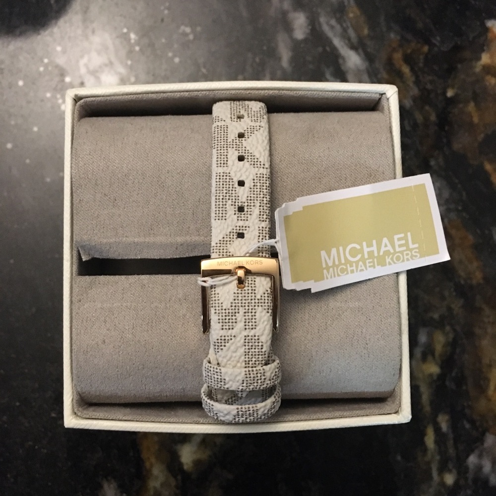 💝Michael Kors Watch - Picture 5 of 6